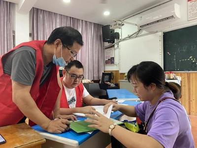 五大行動齊踐行 黨建品牌更深化 —— 謝塘鎮小黨支部開展七月主題黨日活動